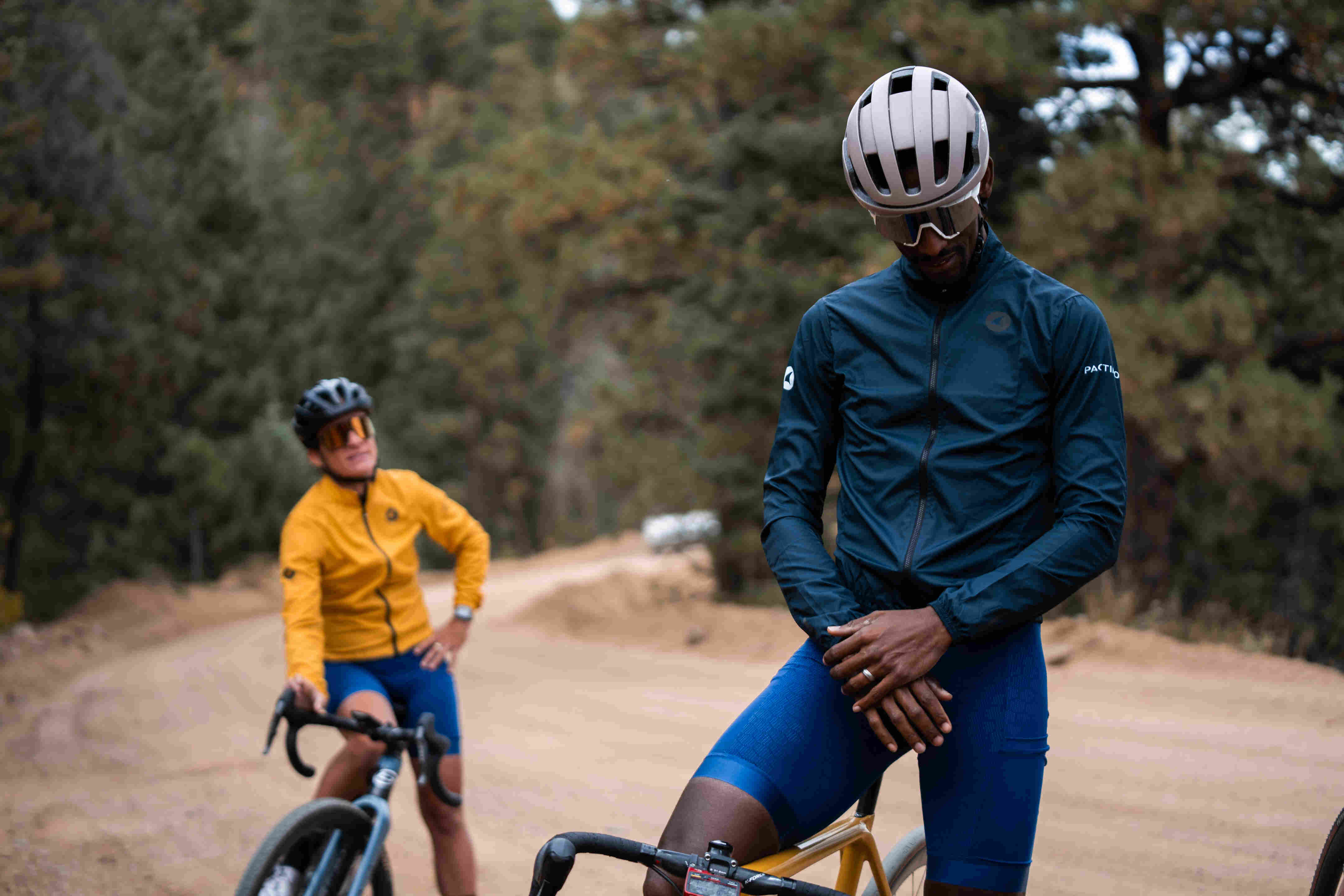 Divide Cycling Wind Jacket