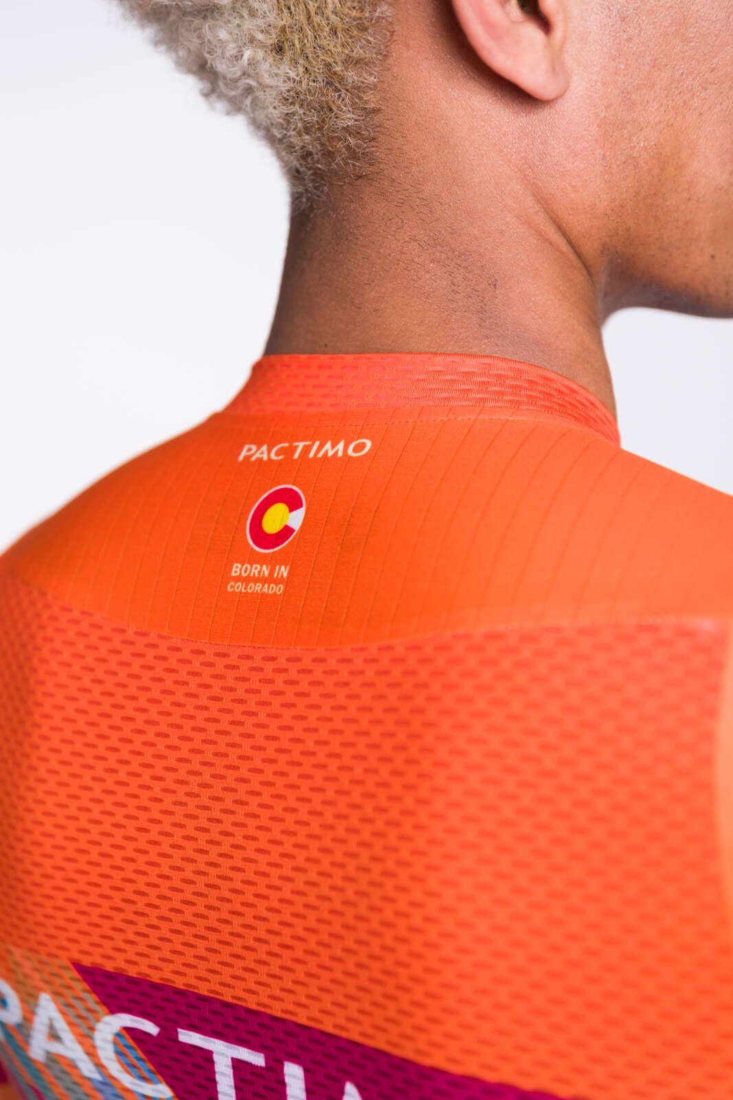 Men's Custom Triathlon Jersey - Short Sleeve Threshold Collar Detail