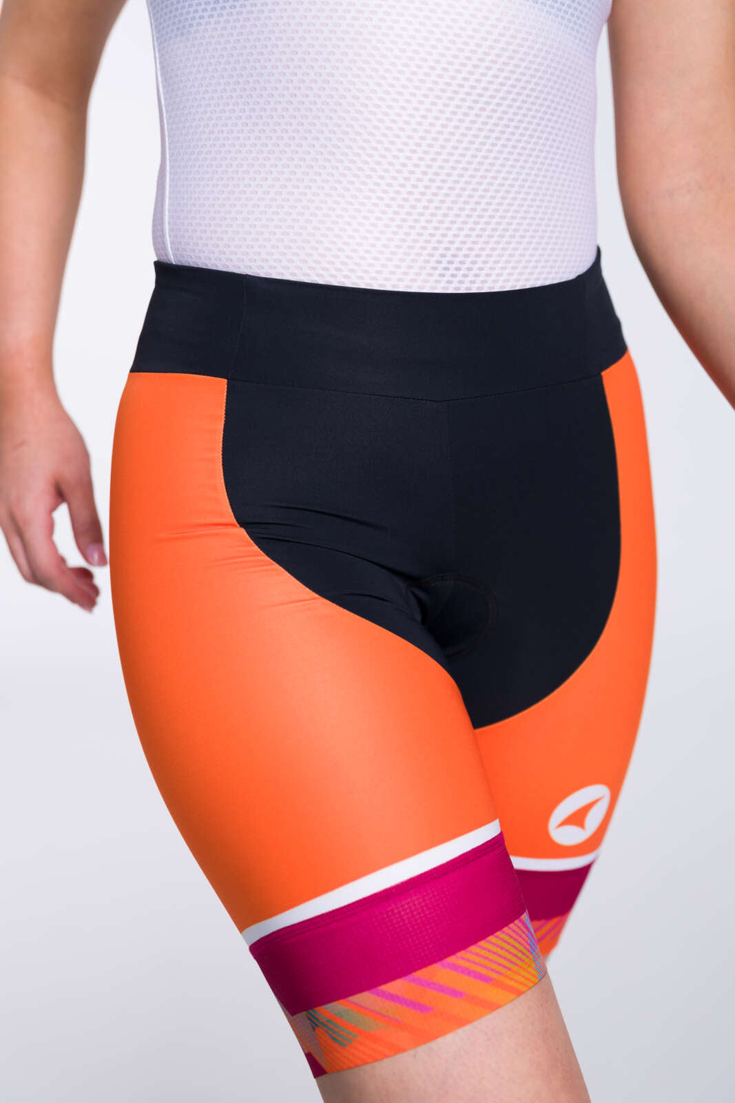 Women's Custom Triathlon Shorts - Threshold Waist and Leg Detail