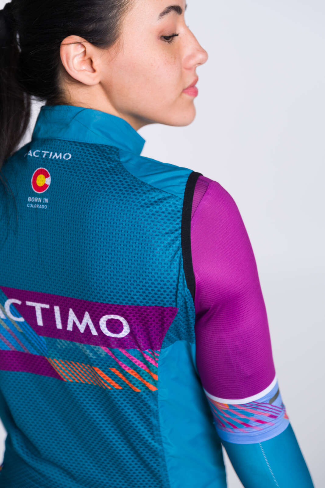 Women's Custom Cycling Wind Vest - Divide Mesh Back Detail