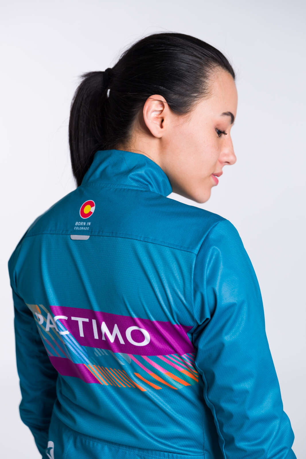 Women's Custom Cycling Jacket - Breckenridge Collar Detail