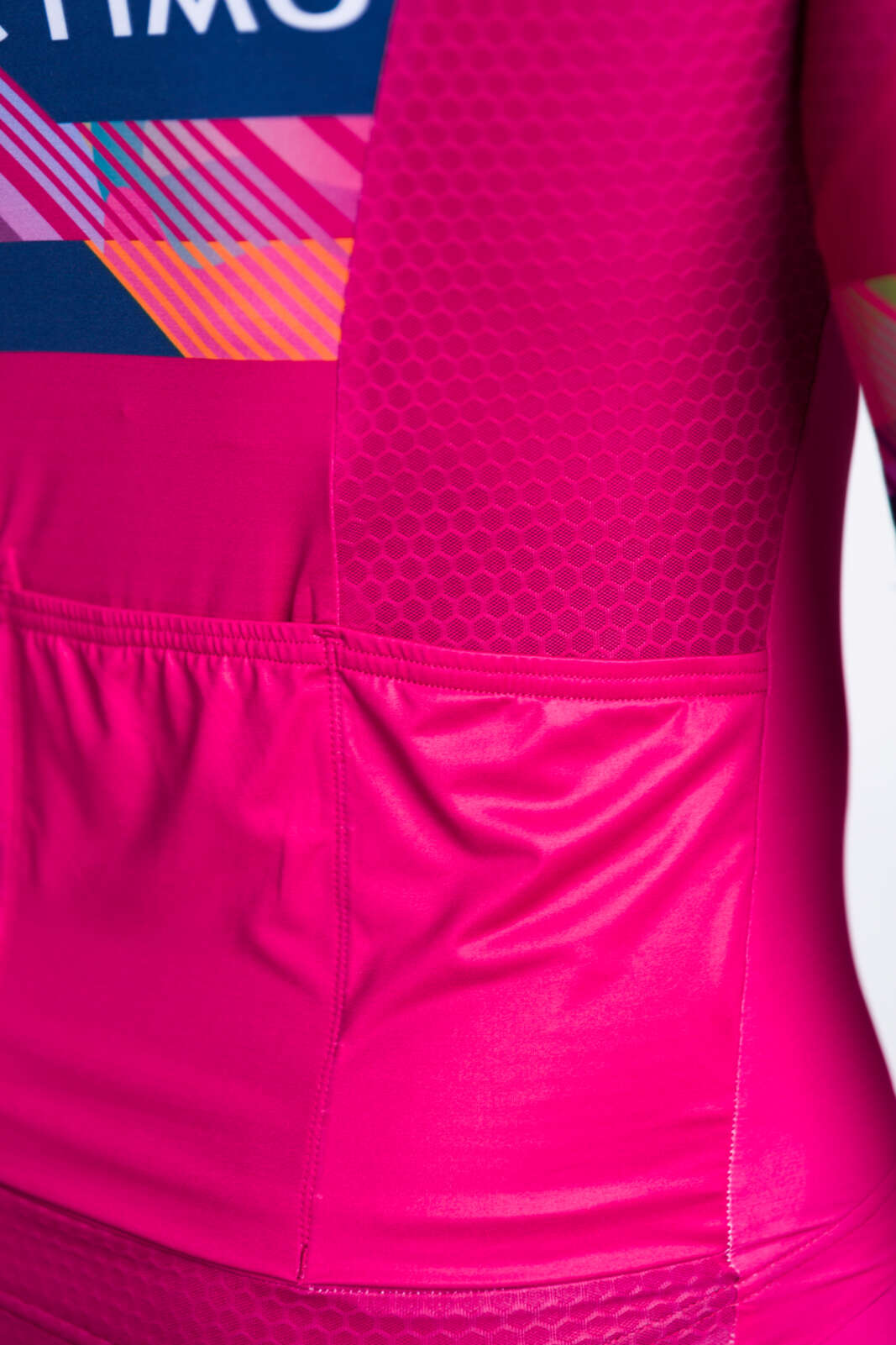 Men's Aero Fit Custom Cycling Jersey - Flyte Rear Pockets View