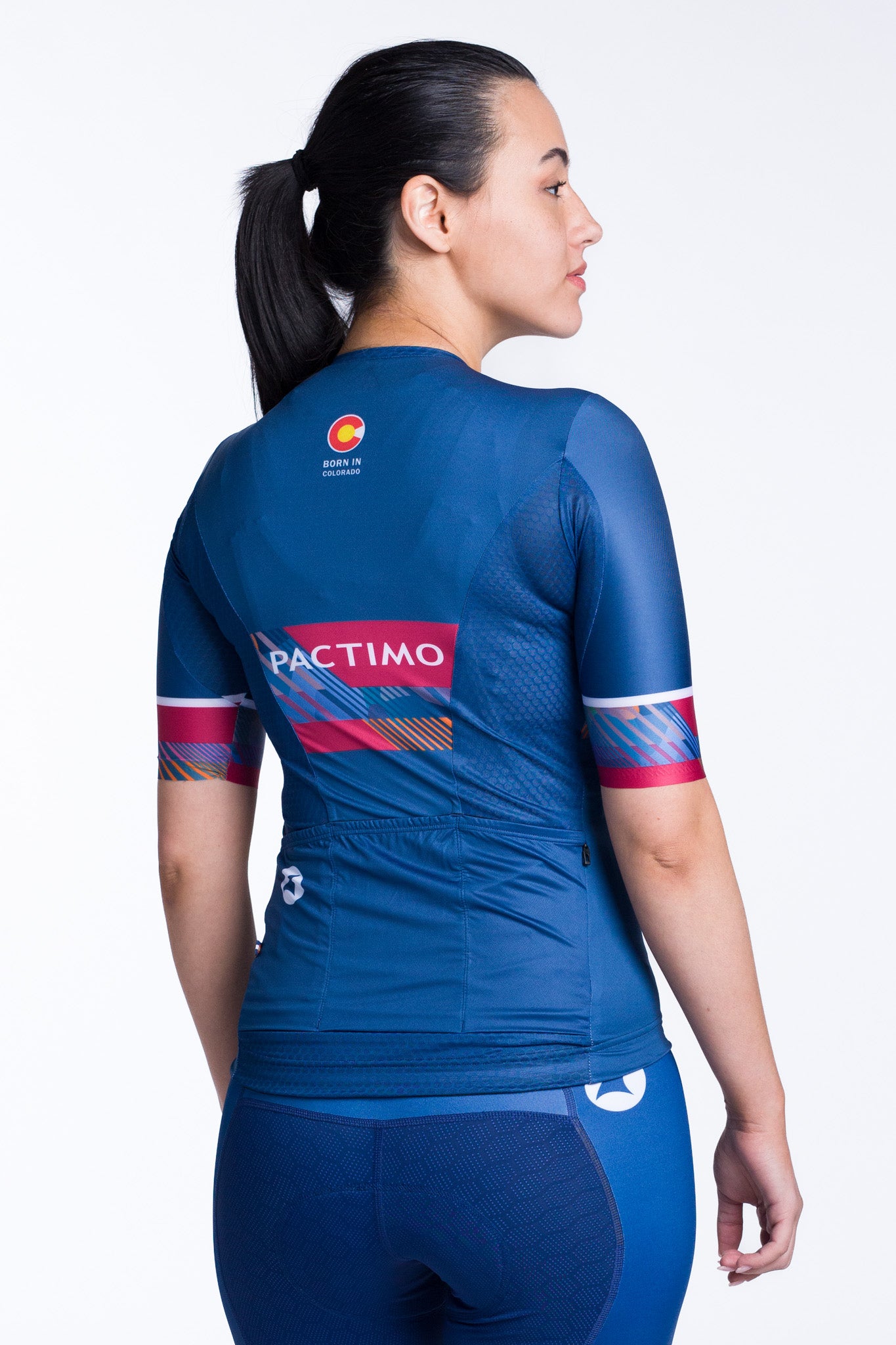 Women's Custom Cycling Jersey - Summit Aero Back View #fit_aero