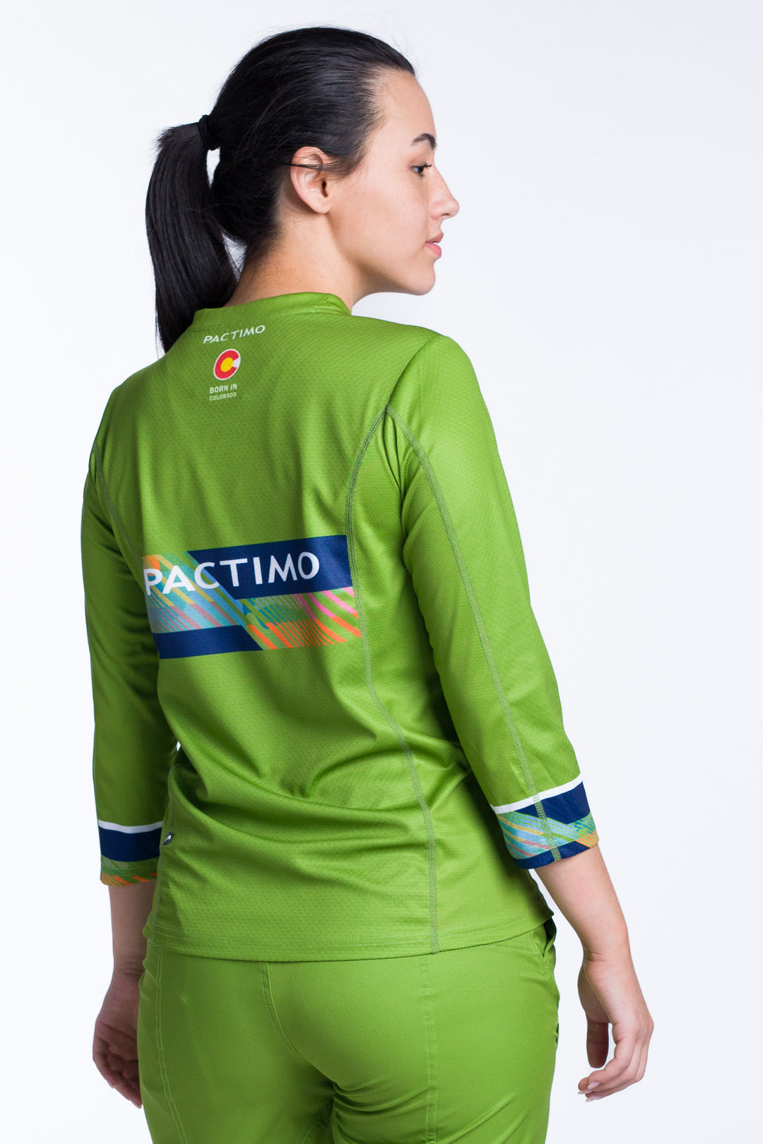 Women's Custom MTB Jersey - Terrain 3/4 Sleeve Back View